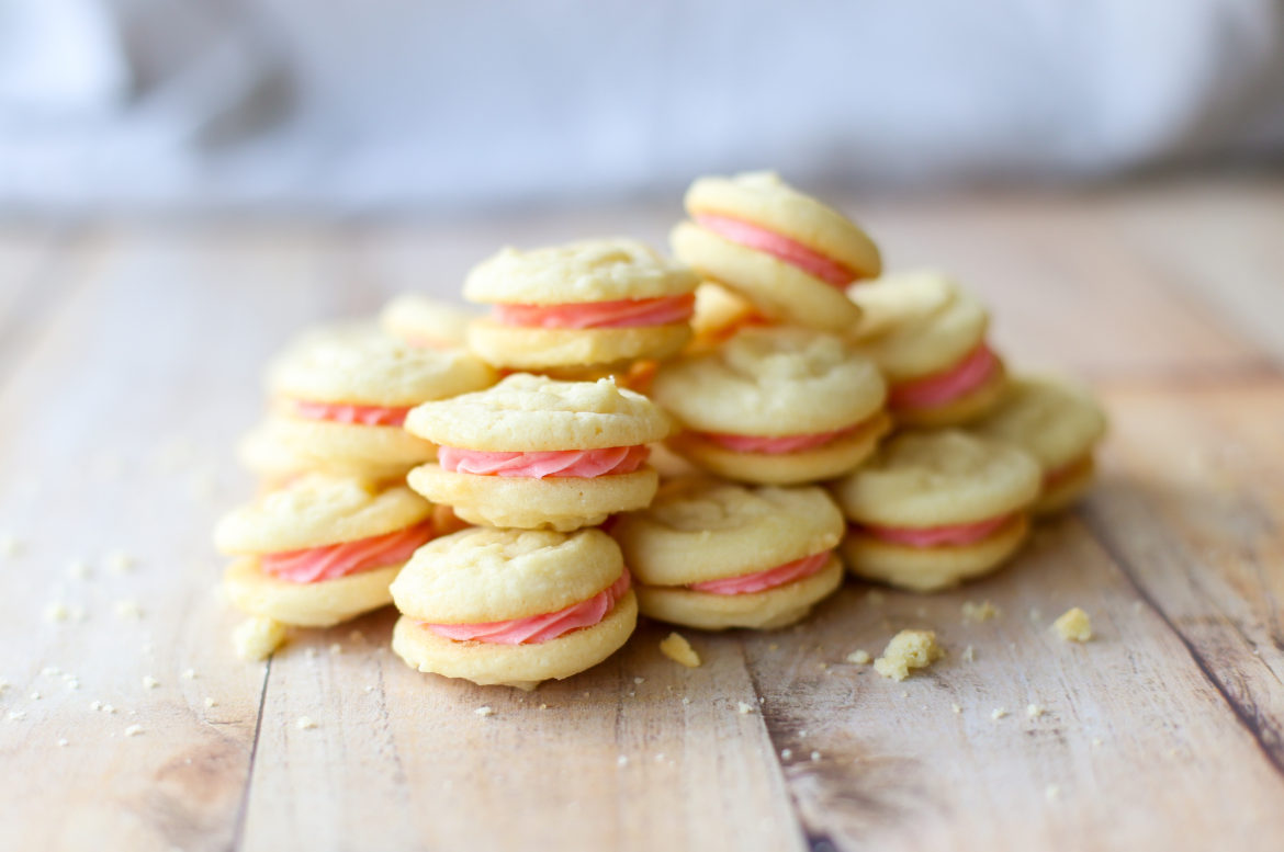 Vanilla Cream Sandwich Cookies