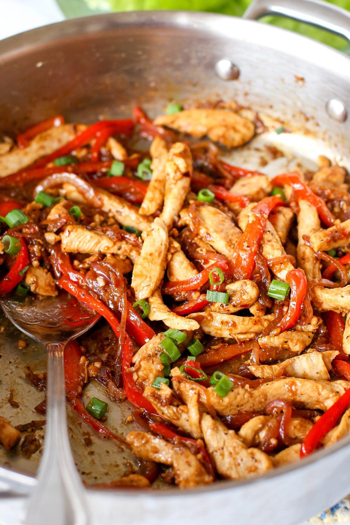 Chicken Stir-Fry Lettuce Wraps